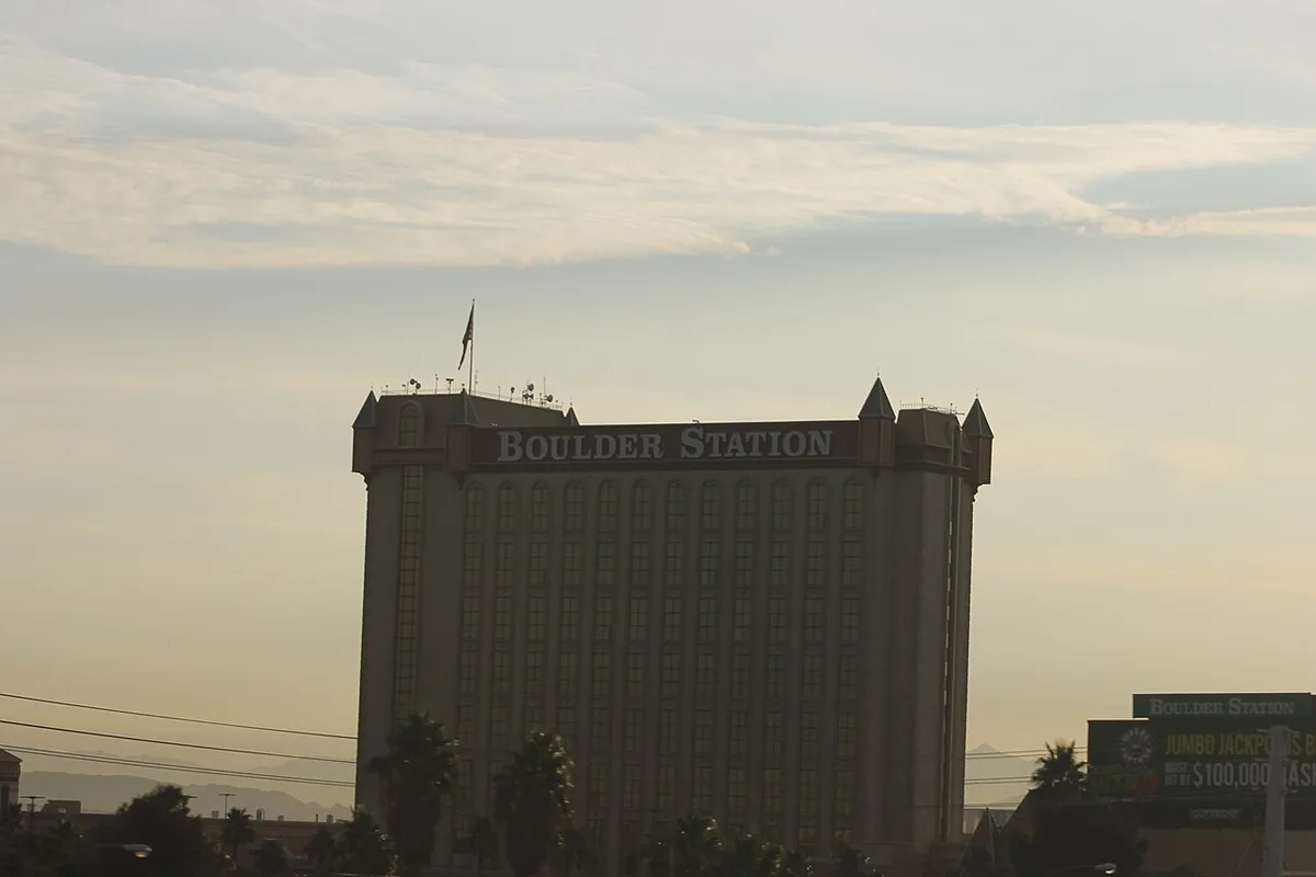 Boulder Station Poker Room